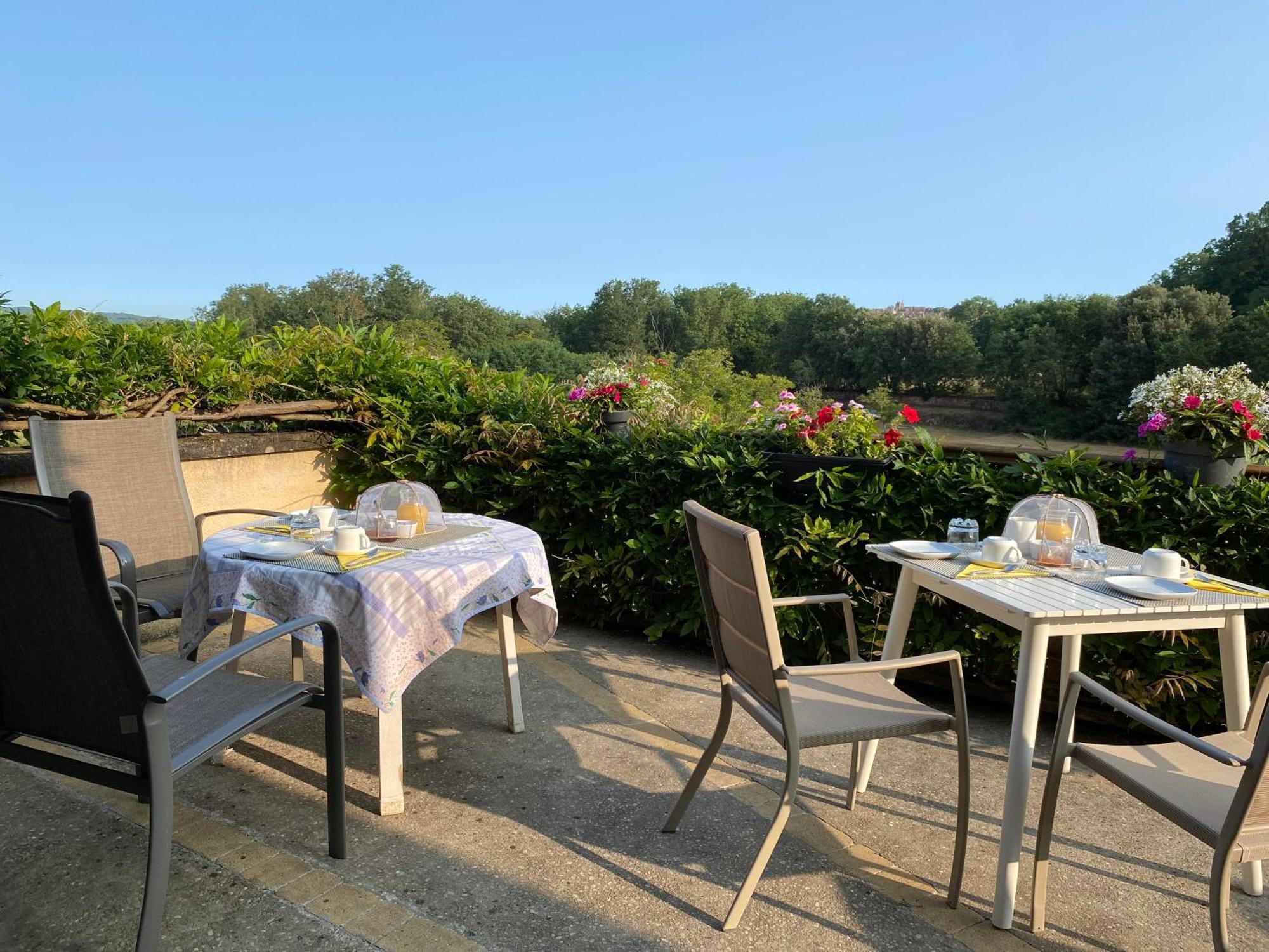 Bed and Breakfast Les Jonquilles Domme Esterno foto